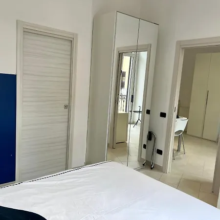 Duomo * نابولي